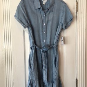 Price Drop & Discount Shipping!!! Super Cute Chambray Dress